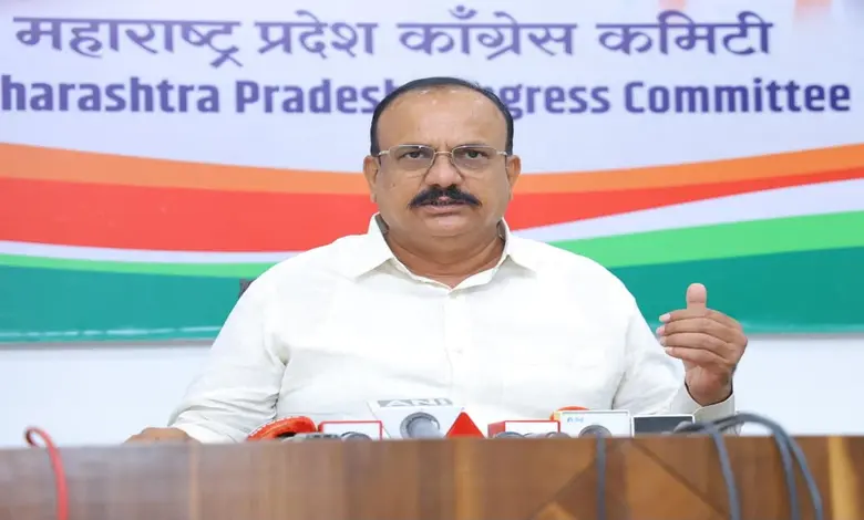 पत्रकार परिषदेत MPSC गोंधळ, मतदार यादी आणि दुष्काळ मुद्द्यांवर बोलताना काँग्रेस प्रदेशाध्यक्ष हर्षवर्धन सपकाळ