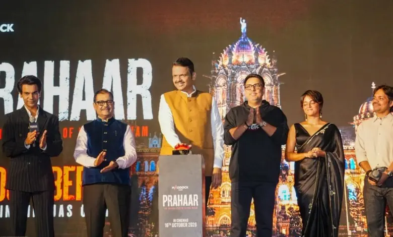 प्रहार द उज्ज्वल निकम स्टोरी चित्रपटाच्या ट्रेलरमधील राजकुमार राव यांचा उज्ज्वल निकम यांच्या भूमिकेतील लूक
