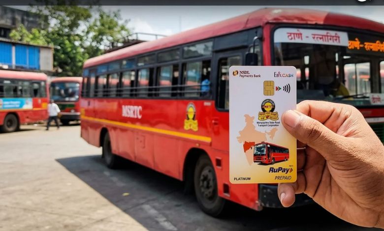 एसटी बसच्या NCMC कार्ड नोंदणी आणि आधार OTP पर्यायाची माहिती देणारे छायाचित्र