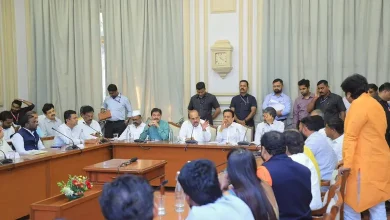 मराठा आरक्षण मंत्रिमंडळ उपसमितीची बैठक आणि पत्रकार परिषद पार पडली, ज्यामध्ये मंत्री राधाकृष्ण विखे पाटील यांनी विविध निर्णयांची माहिती दिली.