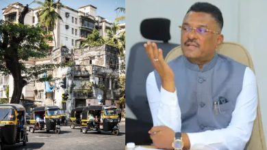 महाराष्ट्राचे परिवहन मंत्री प्रताप सरनाईक पत्रकारांशी संवाद साधताना आणि वाहन चालकांसाठी मराठी भाषा सक्तीबाबत माहिती देताना.