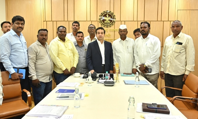 रायगडमधील आरवी आणि दिवेआगर बीचच्या सौंदर्यीकरण व पर्यटन विकासाच्या अनुषंगाने मंत्रालयात पार पडलेली उच्चस्तरीय आढावा बैठक.